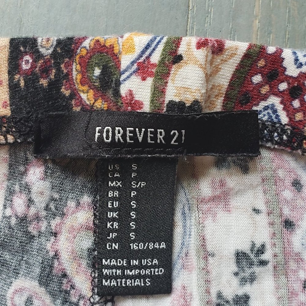 Forever 21 Boho leggings - Picture 3 of 5